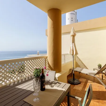 Malagasuite View And Pool Mijas * El Faro